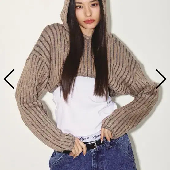 [BUNJANG] Nyxx Hooded Crop Knit Sweater / nyxx 후드 크롭 니트