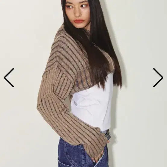 [BUNJANG] Nyxx Hooded Crop Knit Sweater / nyxx 후드 크롭 니트