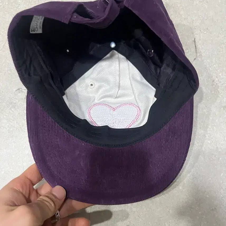 [BUNJANG] Heart Embroidered Purple Corduroy Ball Cap / 하트 자수 볼캡 퍼플 코듀로이 모자