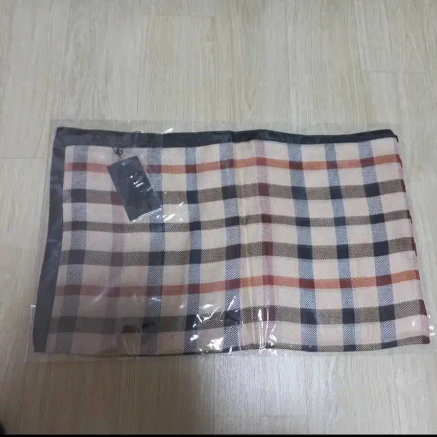 [BUNJANG] Daks Silk Scarf / 새상품)닥스 실크 스카프