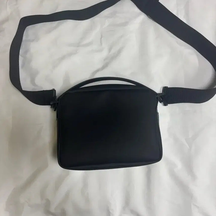 [BUNJANG] RAINS Box Bag Black / 레인스 박스백 블랙 판매합니다. RAINS
