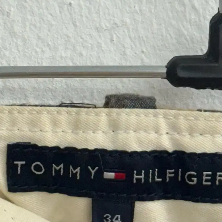 [BUNJANG] Tommy Hilfiger Patchwork Shorts (34) / 타미힐피거 패치워크 반바지 (34)