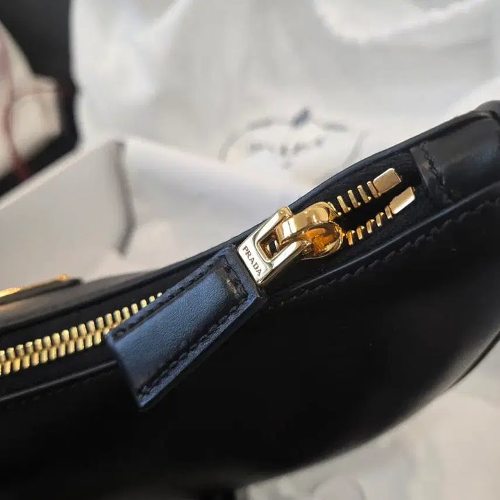 [BUNJANG] Prada Arque Tote Bag / 프라다 아르케 토트 스트랩 풀구성