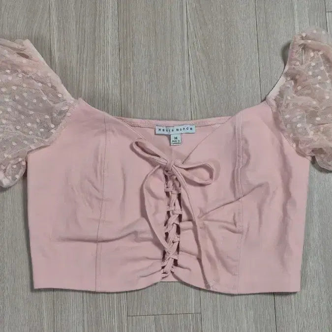 [BUNJANG] HAUTE MONDE Pink Polka Dot Lace-up Mesh T-shirt / HAUTE MONDE 핑크 포카닷 레이스업 메쉬 티셔츠 M 퍼프 소매