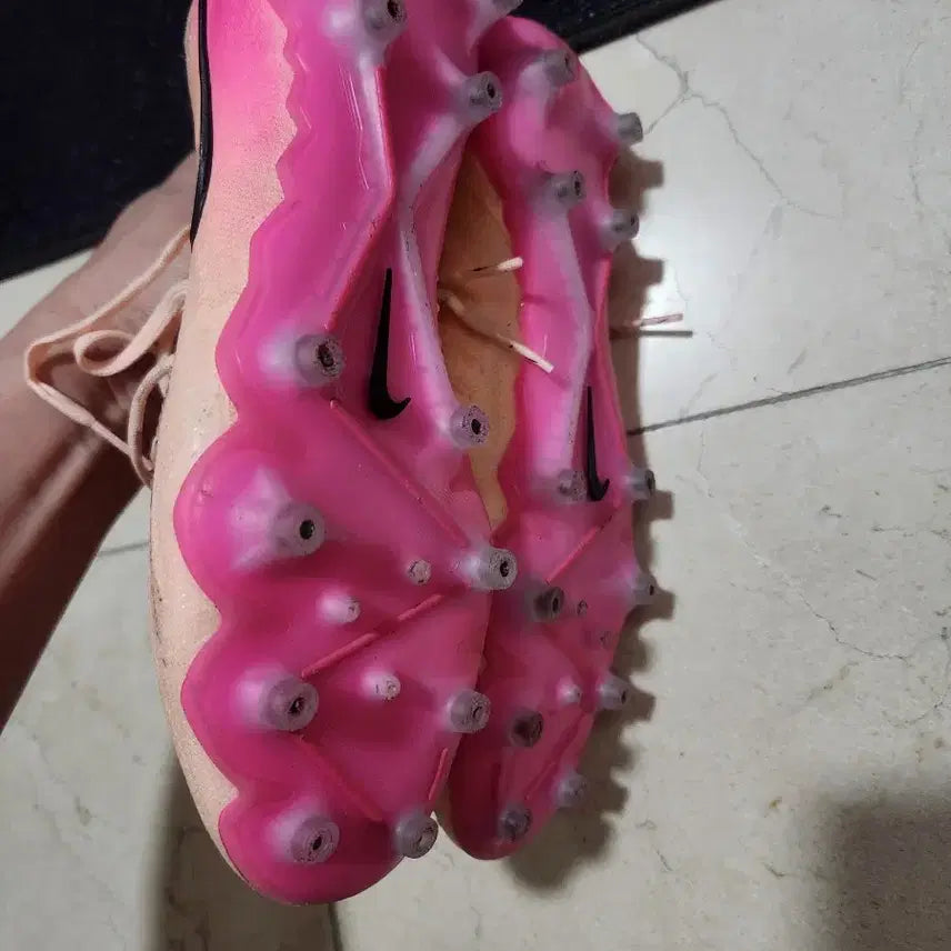 [BUNJANG] Nike Phantom GX2 Elite AG 255 / 나이키 팬텀 GX2 엘리트 ag 255