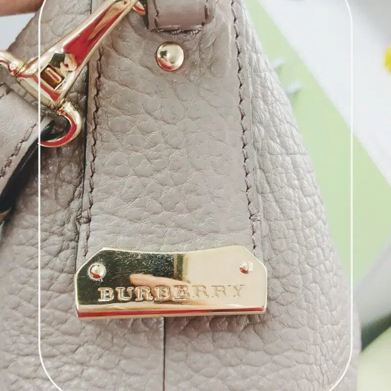 [BUNJANG] Burberry Leather Tote Bag with Invoice / (정품)버버리 가죽 토트백 겸 숄더백 인보이스 있음