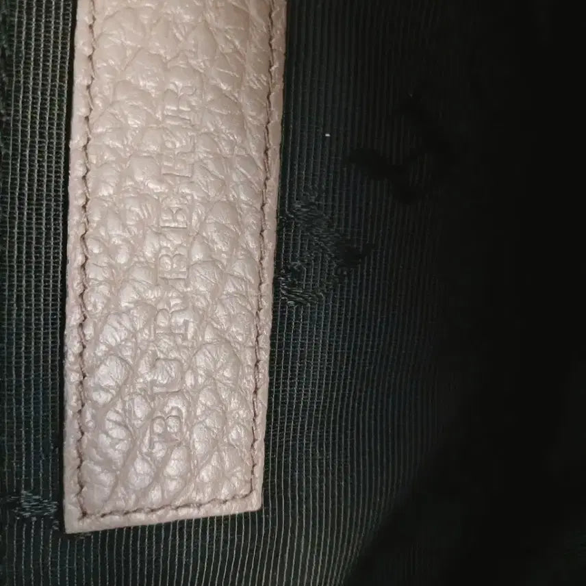 [BUNJANG] Burberry Leather Tote Bag with Invoice / (정품)버버리 가죽 토트백 겸 숄더백 인보이스 있음