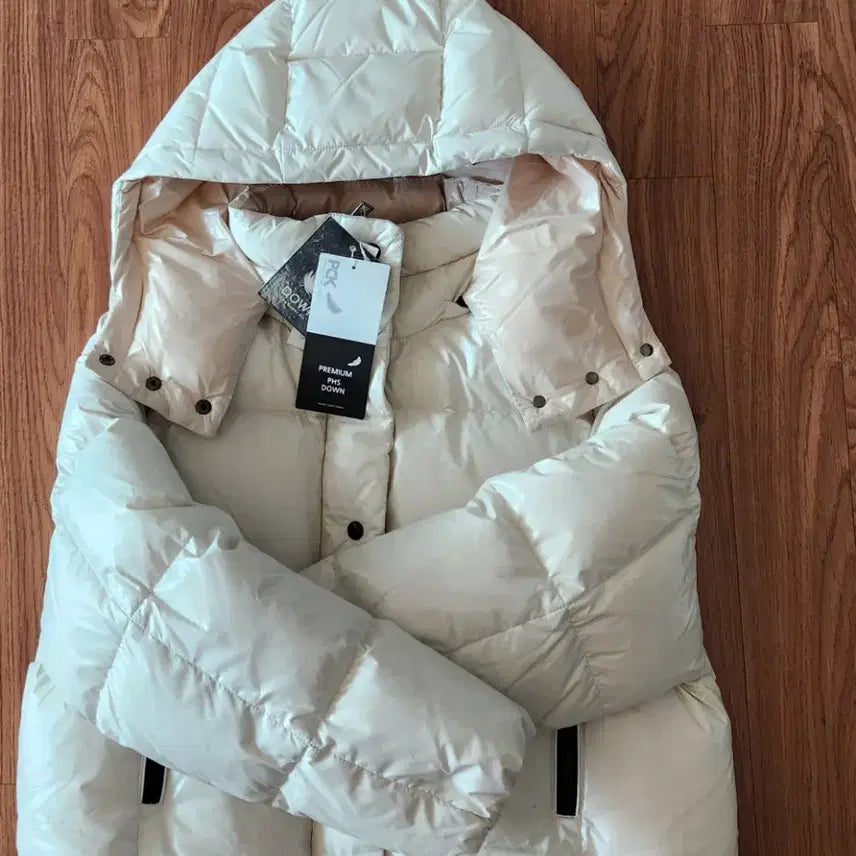 [BUNJANG] Ivory Padded Jacket / 아이보리 패딩 점퍼 [새상품]