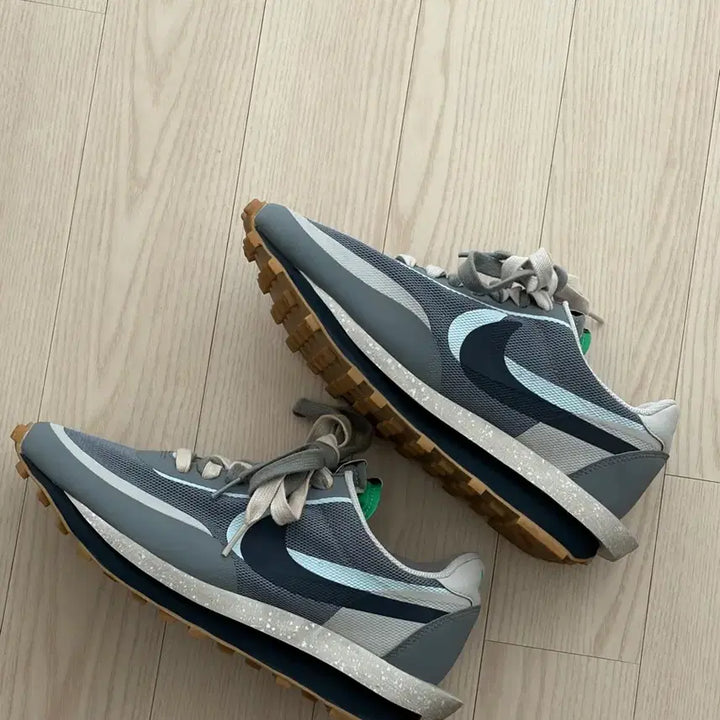 [BUNJANG] Nike Sacai Clot Waffle Collaboration Sneakers / 나이키 사카이 클랏 콜라보 와플 신발  sacai 270