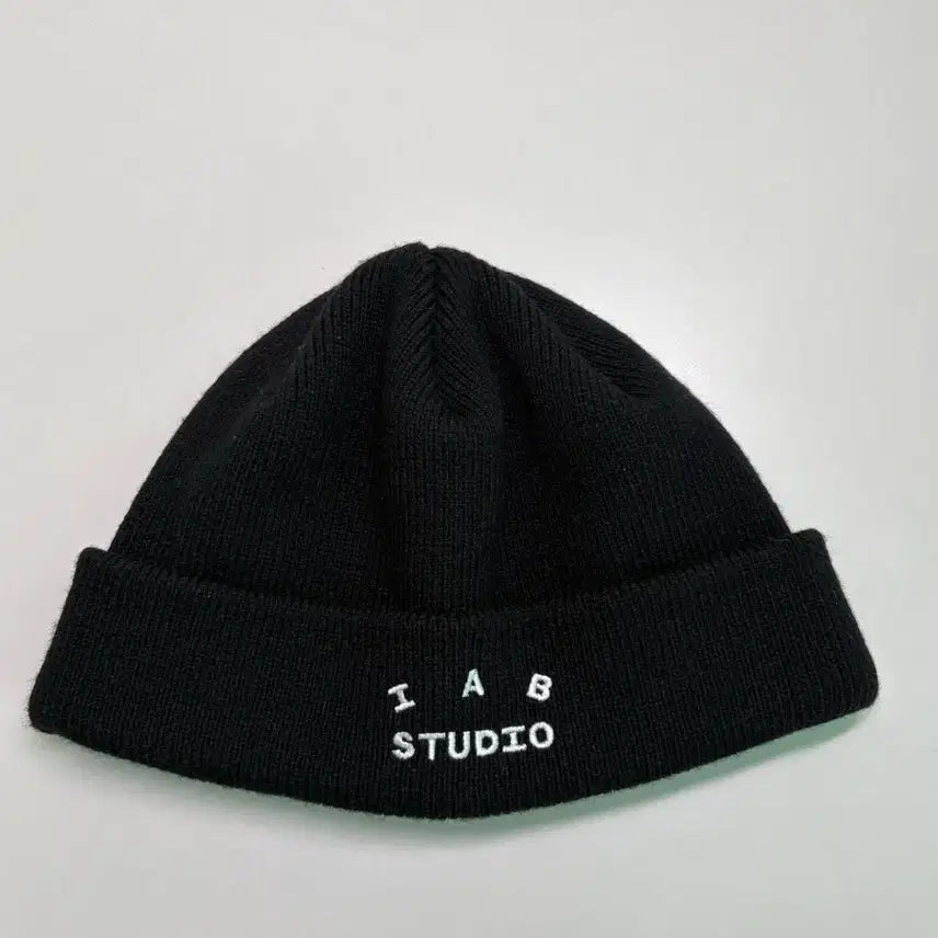 [BUNJANG] IAB Studio Beanie / 아이앱 스튜디오 비니 블랙 화이트