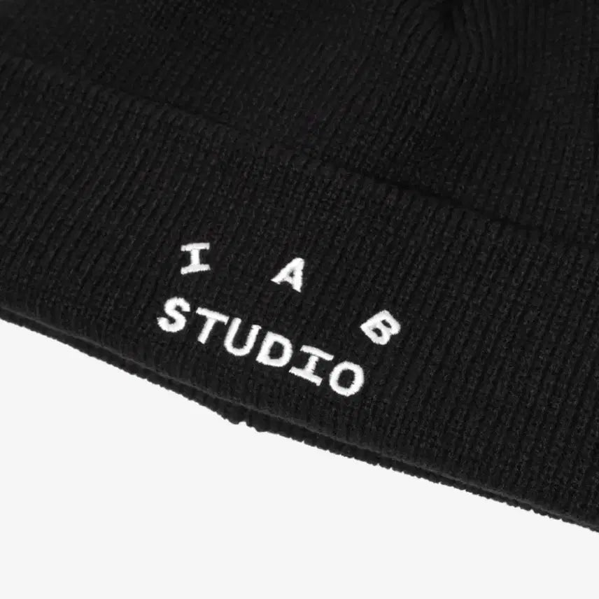 [BUNJANG] IAB Studio Beanie / 아이앱 스튜디오 비니 블랙 화이트