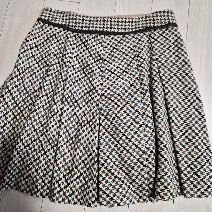 [BUNJANG] DEWL Houndstooth Check Skirt Pants Size 55 / 듀엘 치마 바지 55