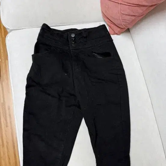 [BUNJANG] High-Waist Denim Black Shorts (M) / 새제품 하이웨스트 5부 데님 블랙 반바지 M
