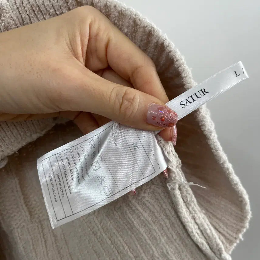 [BUNJANG] SATUR Paro Oversized Boucle Cardigan / 세터 SATUR 파로 오버 사이즈 부클 아이보리 가디건