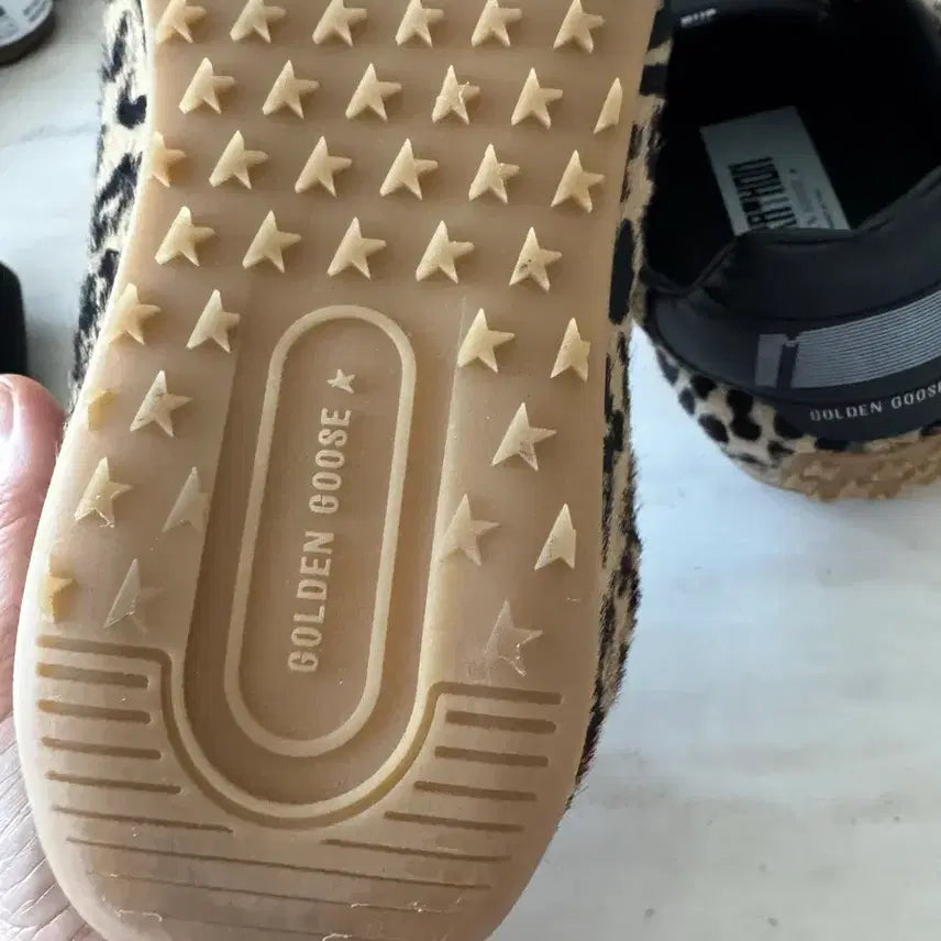 [SOLD OUT] 골든구스 마라톤 스피드 265