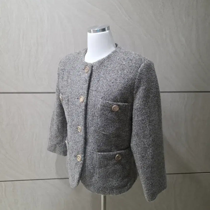 [BUNJANG] Gold Button Gray Jacket (Size 55-66) / 골드버튼 어깨패드 그레이 자켓 (프리 55~66)
