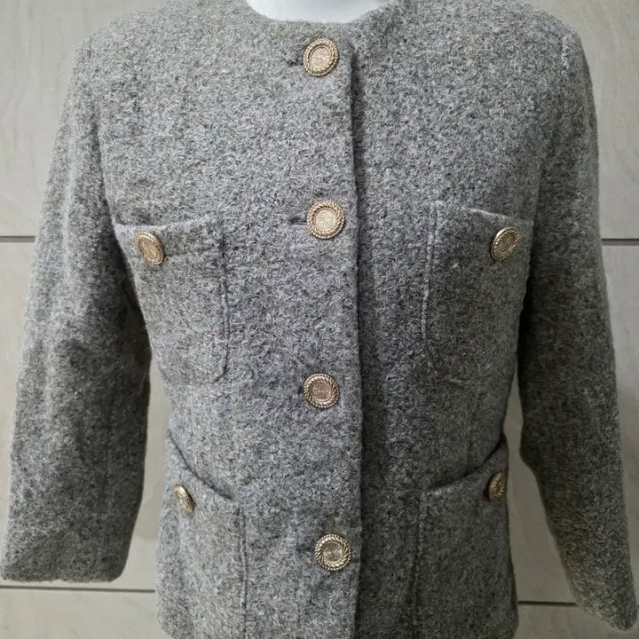 [BUNJANG] Gold Button Gray Jacket (Size 55-66) / 골드버튼 어깨패드 그레이 자켓 (프리 55~66)