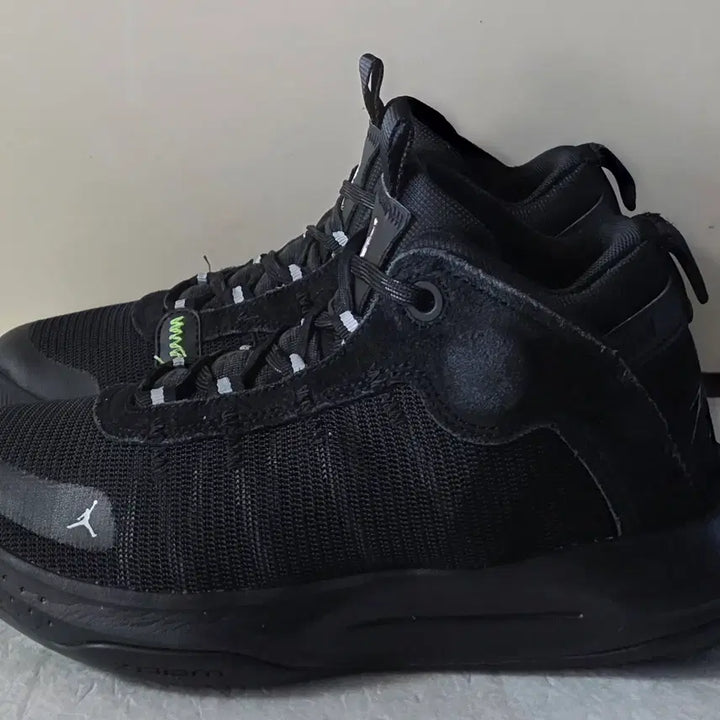 [BUNJANG] Nike Air Zoom Jordan Jumpman 2020 Sneakers / [260] 나이키 에어줌 조던 점프맨2020 블랙안트라사이트ㅡ최저가
