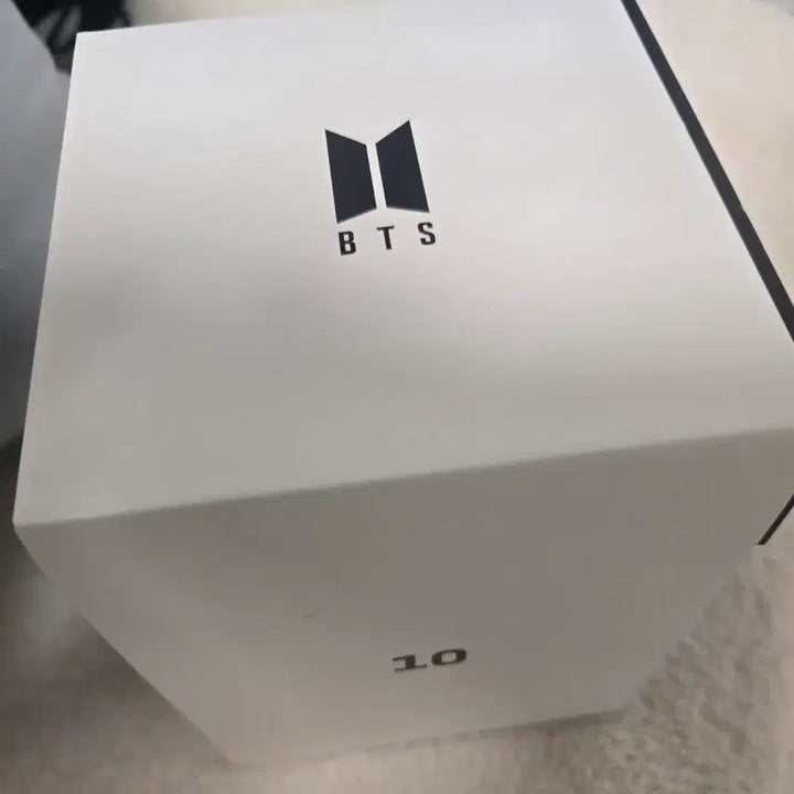 [BUNJANG] BTS Membership Merch Box 10 Snow Globe / BTS 방탄 멤버쉽 머치박스10 스노우볼 판매