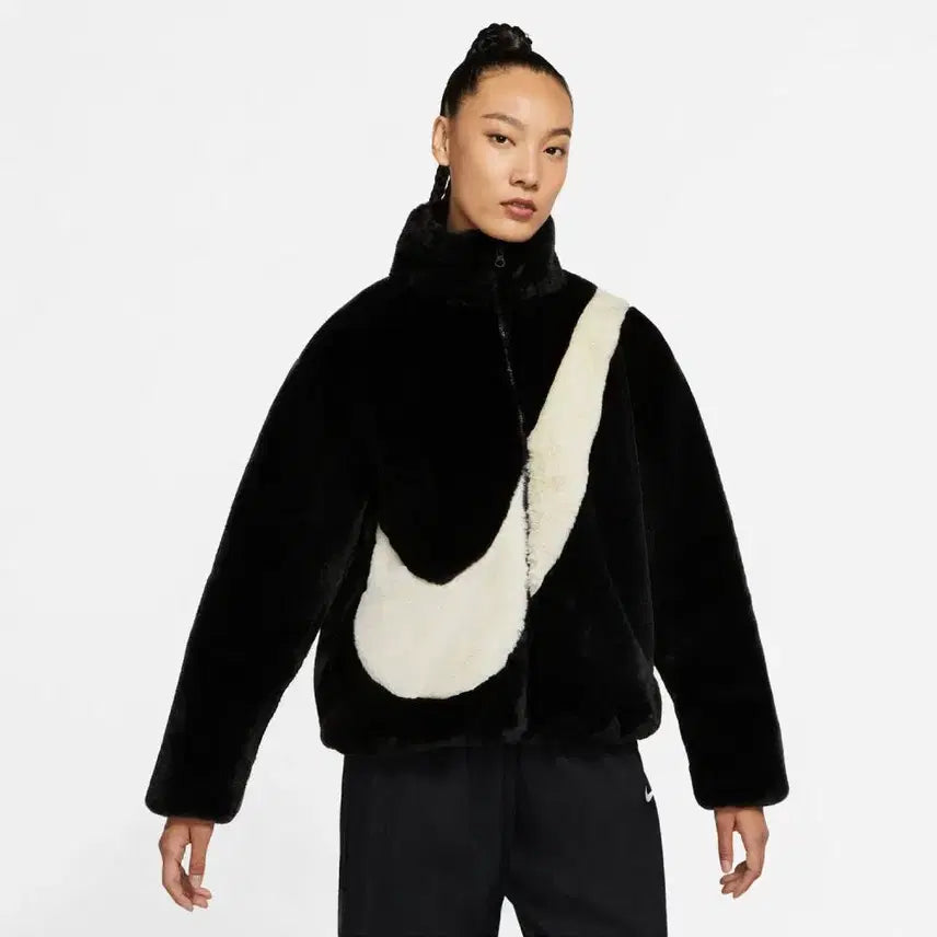 [BUNJANG] Nike Faux Fur Big Swoosh Jacket [S] / 나이키 포우퍼 빅스우시 자켓 [S] 착샷모델O
