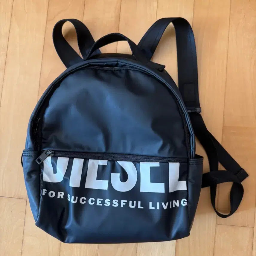[BUNJANG] Diesel Mini Backpack / 디젤 블랙 미니 백팩