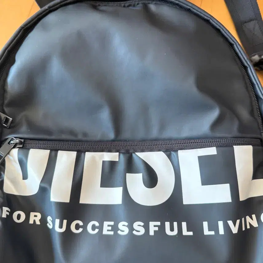 [BUNJANG] Diesel Mini Backpack / 디젤 블랙 미니 백팩