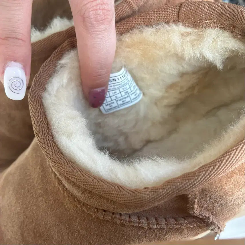 [BUNJANG] UGG Classic Ultra Mini Boots / 정품 UGG 어그 클래식 울트라 미니 부츠 US7 240