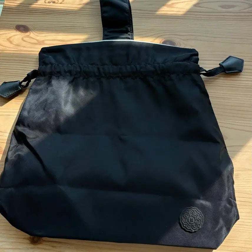 [BUNJANG] BTS Dalmajung Bucket Bag / 방탄 BTS 달마중 가방 버킷백