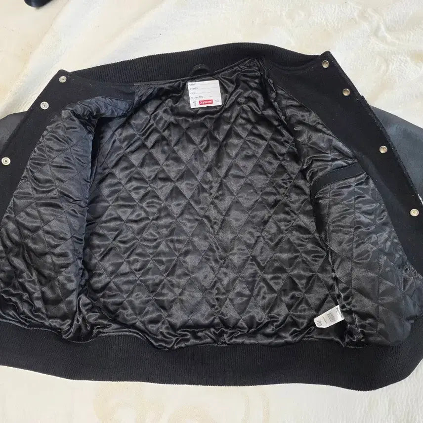 [BUNJANG] Supreme Big Logo Varsity Jacket Black / [S] 슈프림 빅로고 샤닐 바시티 자켓 블랙