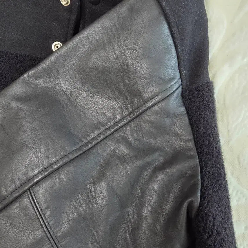 [BUNJANG] Supreme Big Logo Varsity Jacket Black / [S] 슈프림 빅로고 샤닐 바시티 자켓 블랙