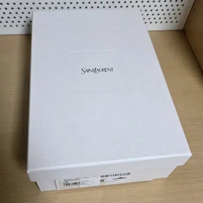 [BUNJANG] Saint Laurent Box / 생로랑 박스 팝니다.