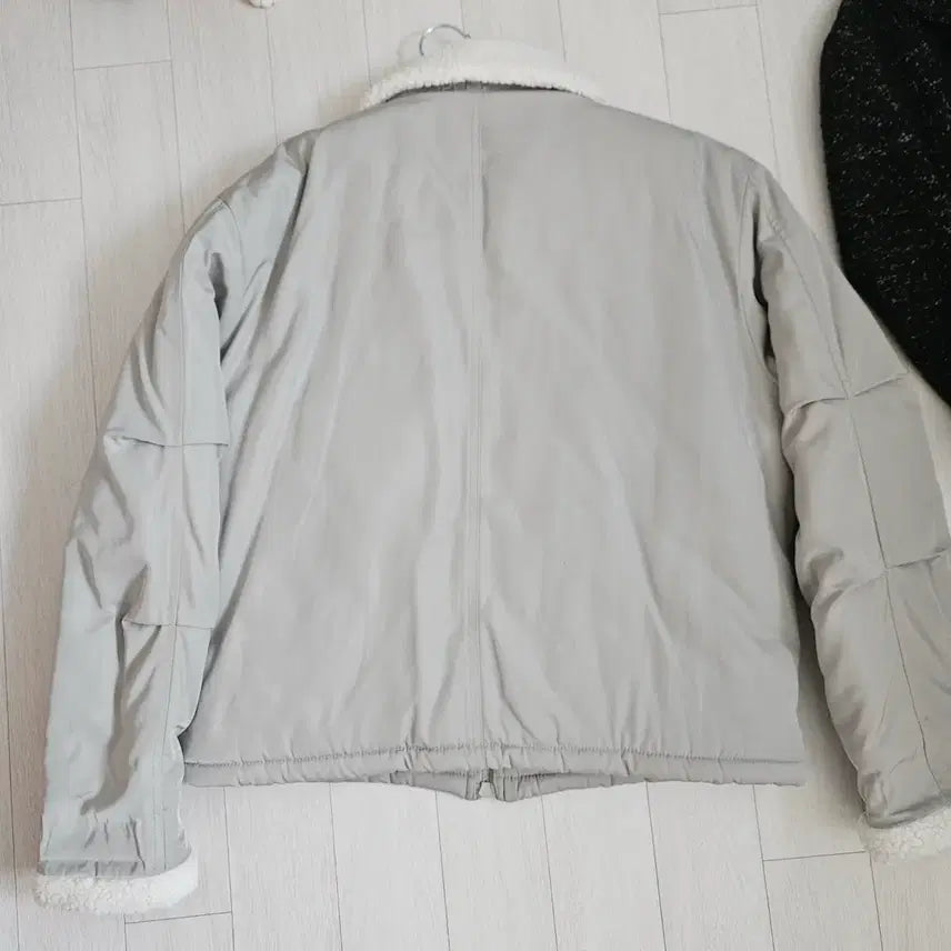 [BUNJANG] Code Graphy Fleece Lined Padded Jumper (Ivory) / 코드그라피 뽀글이 안감 패딩 잠바 남녀공용