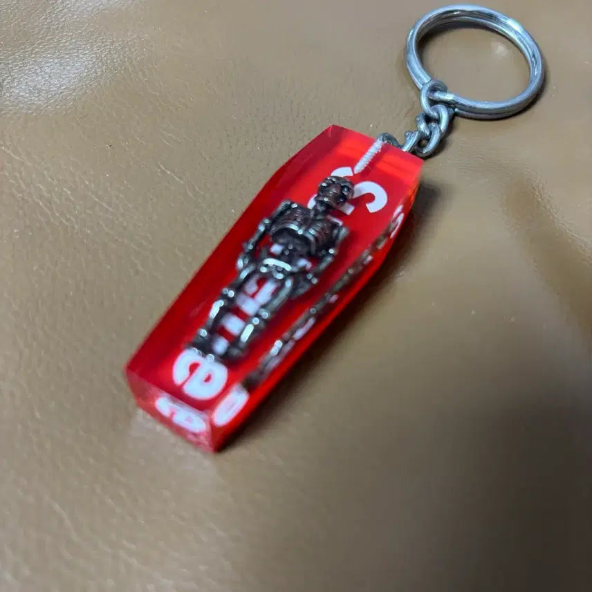 [BUNJANG] Supreme Skeleton Keyring / 슈프림 키체인 키홀더 스켈레톤 레드 열쇠고리