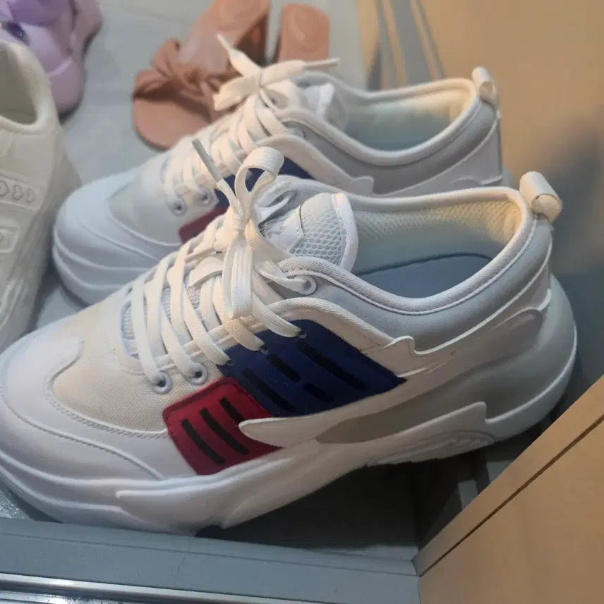 [BUNJANG] White Point Sneakers / 화이트 포인트 운동화 스니커즈