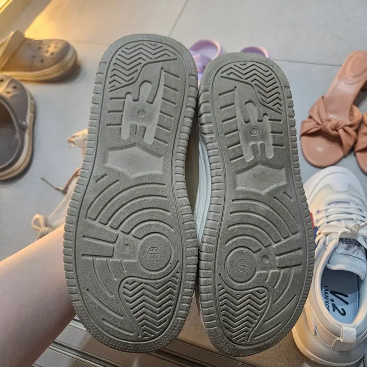 [BUNJANG] White Sneakers / 화이트 스니커즈 운동화