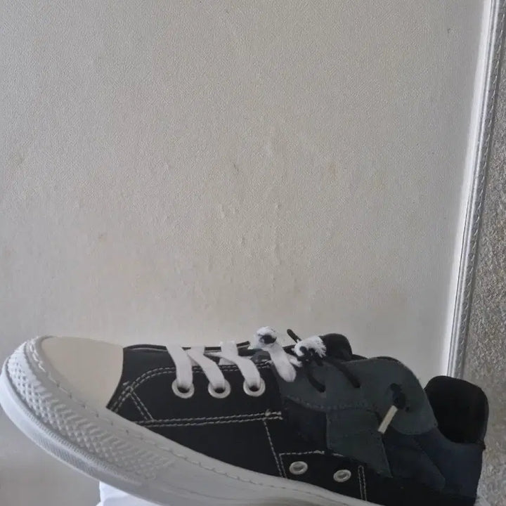 [BUNJANG] Maison Margiela Sneakers Size 43 / 메종 마르지엘라 43. 새상품