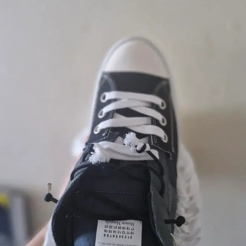 [BUNJANG] Maison Margiela Sneakers Size 43 / 메종 마르지엘라 43. 새상품