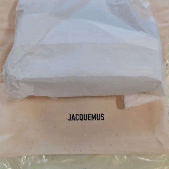 [BUNJANG] Jacquemus Le Chiquito Long Boucle Bag / [미시착 새상품] 자크뮈스 르 치키토 롱 부클레백