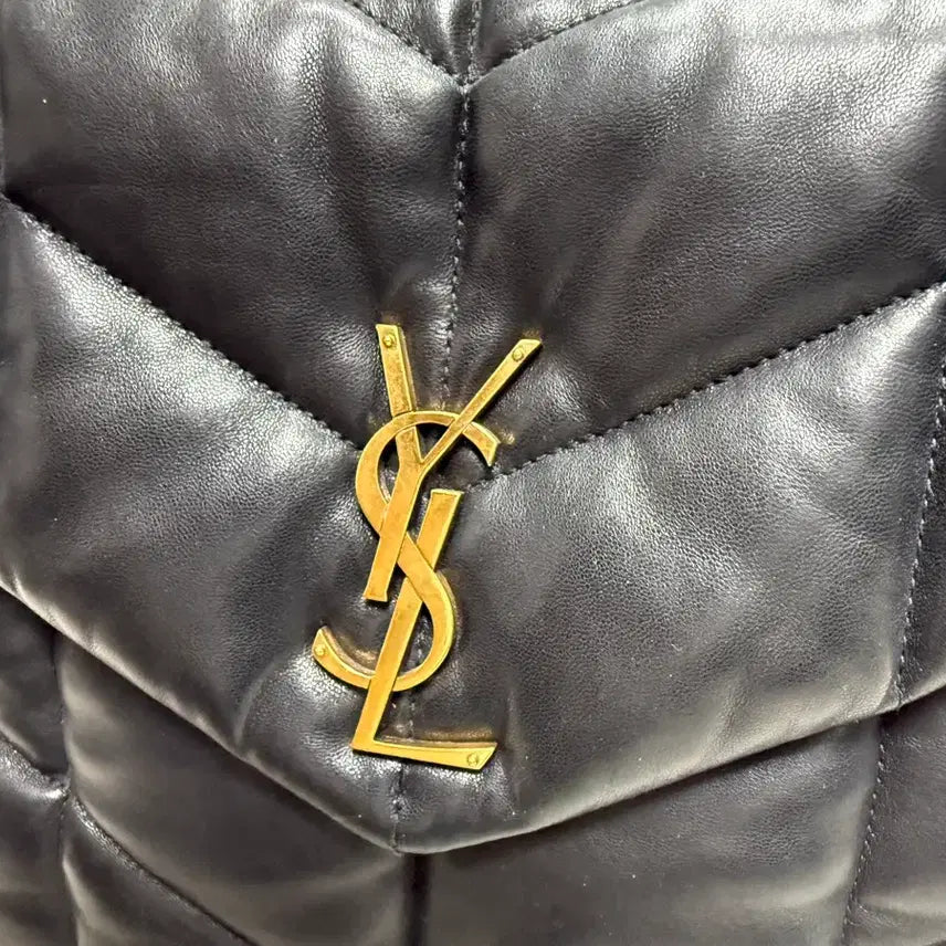 [BUNJANG] Saint Laurent Loulou Puffer Medium Shoulder Bag / 생로랑 루루푸퍼 미디움 금장(나파가죽)