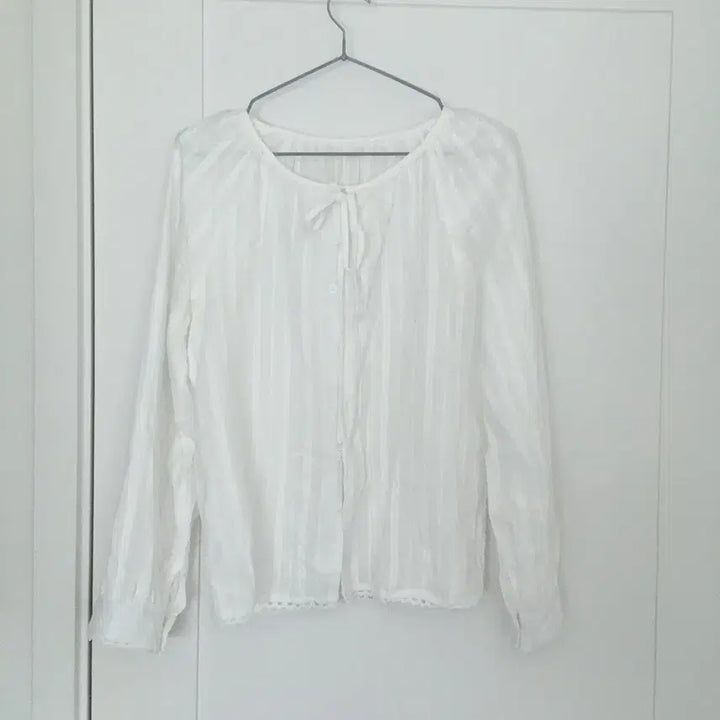 [BUNJANG] White Blouse / 화이트 블라우스