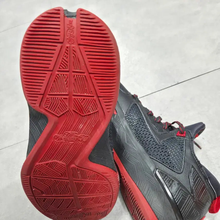 [BUNJANG] Adidas Damian Lillard 2.0 Basketball Shoes / 아디다스 데미안 릴라드2,0데임2,0농구화260
