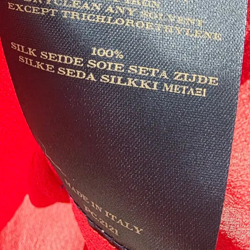 [BUNJANG] Burberry Silk Round Collar Blouse / 버버리 이태리 메이드 실크 라운드 카라 블라우스