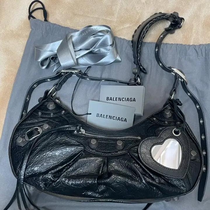 [BUNJANG] Balenciaga Le Cagole S Bag / 발렌시아가 르카골 S