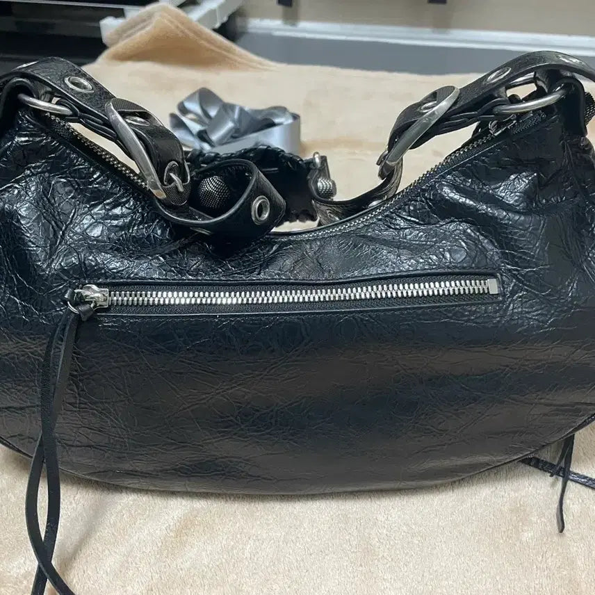 [BUNJANG] Balenciaga Le Cagole S Bag / 발렌시아가 르카골 S