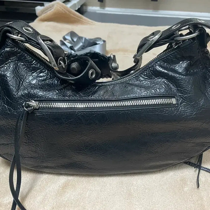 [BUNJANG] Balenciaga Le Cagole S Bag / 발렌시아가 르카골 S