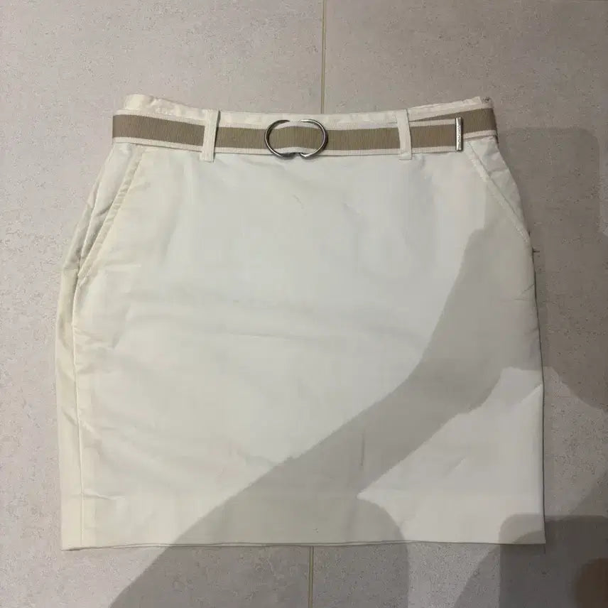 [BUNJANG] Tommy Hilfiger White Belted Skirt / 타미힐피거 흰색 벨트 스커트 (2사이즈