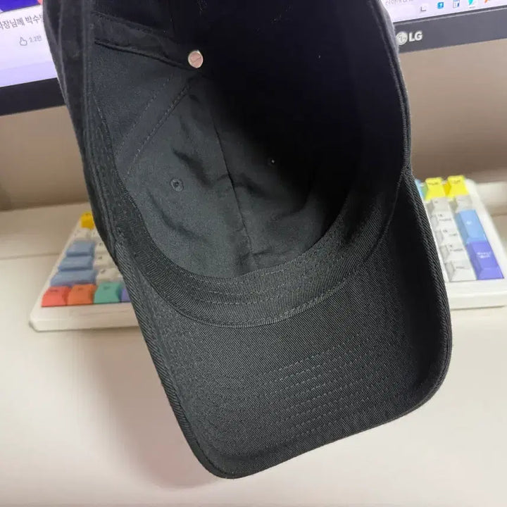 [BUNJANG] Nike Men's Black Cap / 나이키 검정 남성용 모자 팝니다(새제품급, 택 보유)