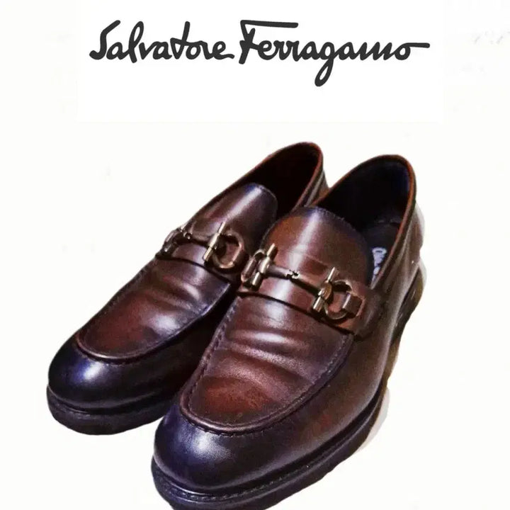 [BUNJANG] Salvatore Ferragamo Dark Brown Loafers (Size 42) / 젊은감성 살바토레 페라가모 다크브라운 새들로퍼 42 (270 +-5)
