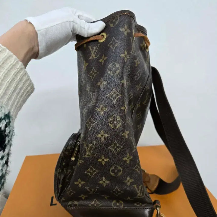 [BUNJANG] Louis Vuitton Montsouris Backpack / [정품][A급] 루이비통 몽수리 백팩