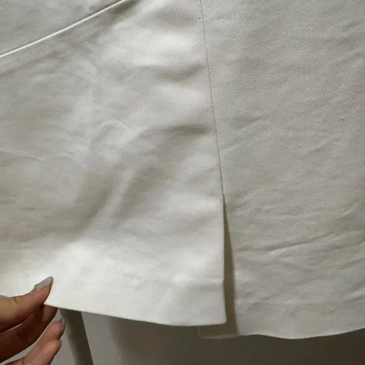 [BUNJANG] Zara White Cap Sleeve Shirred Dress / 자라 화이트 캡소매 셔링 원피스